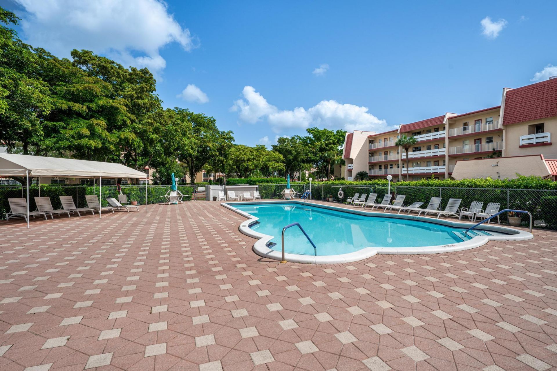 1010 Country Club Drive, Unit 108, Margate, FL 33063 Photo