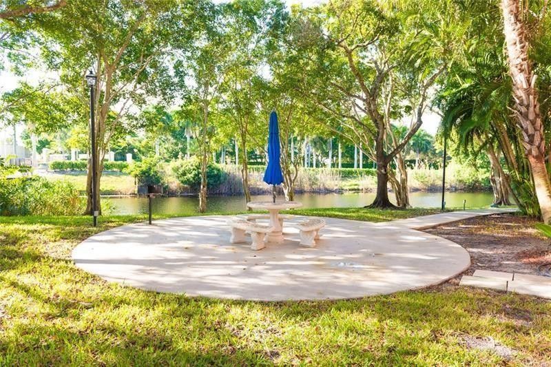 1021 Mockingbird Lane, Unit 217, Plantation, FL 33324 Photo