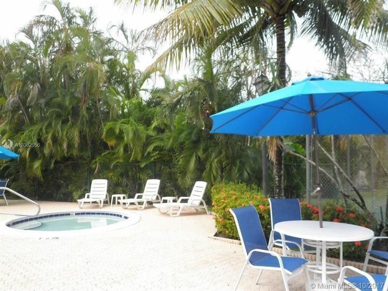 1021 Mockingbird Lane, Unit 217, Plantation, FL 33324 Photo