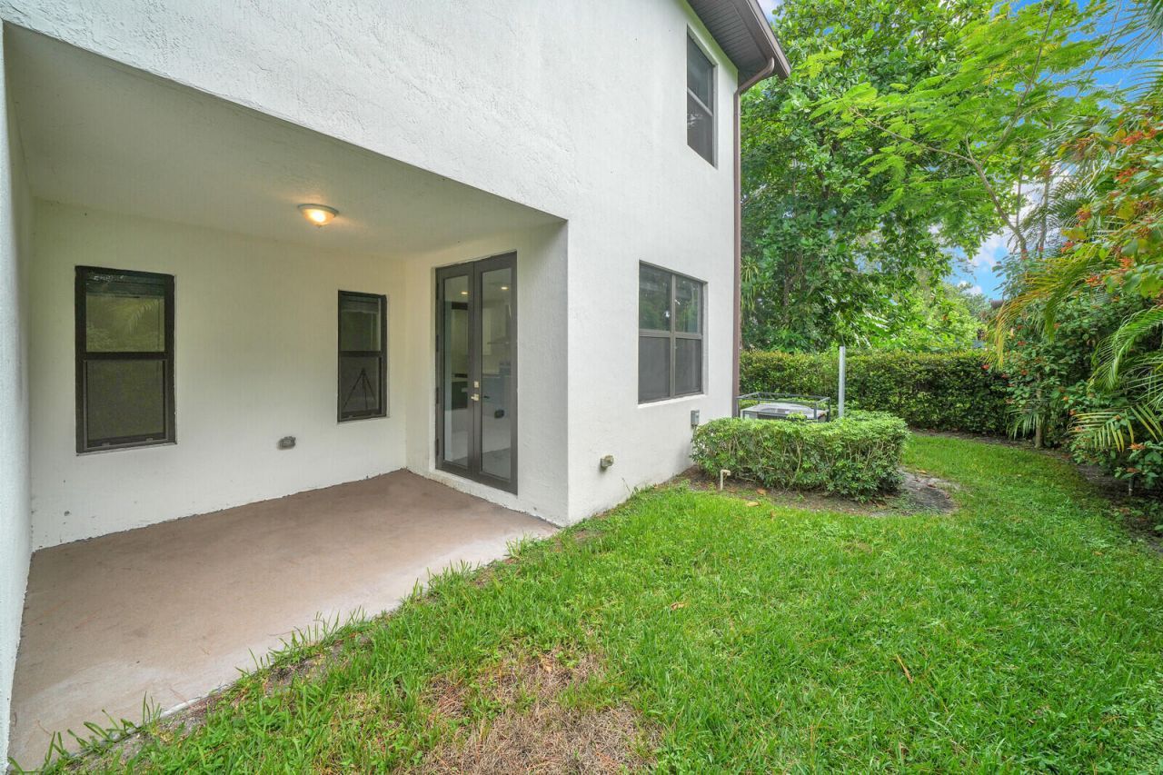 407 Bella Sol Way, West Palm Beach, FL 33406 Photo