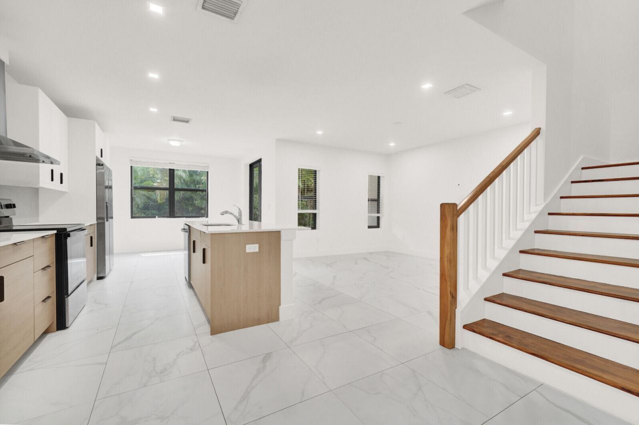 407 Bella Sol Way, West Palm Beach, FL 33406 Photo