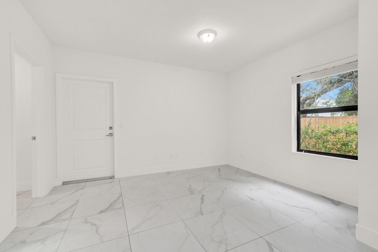 407 Bella Sol Way, West Palm Beach, FL 33406 Photo