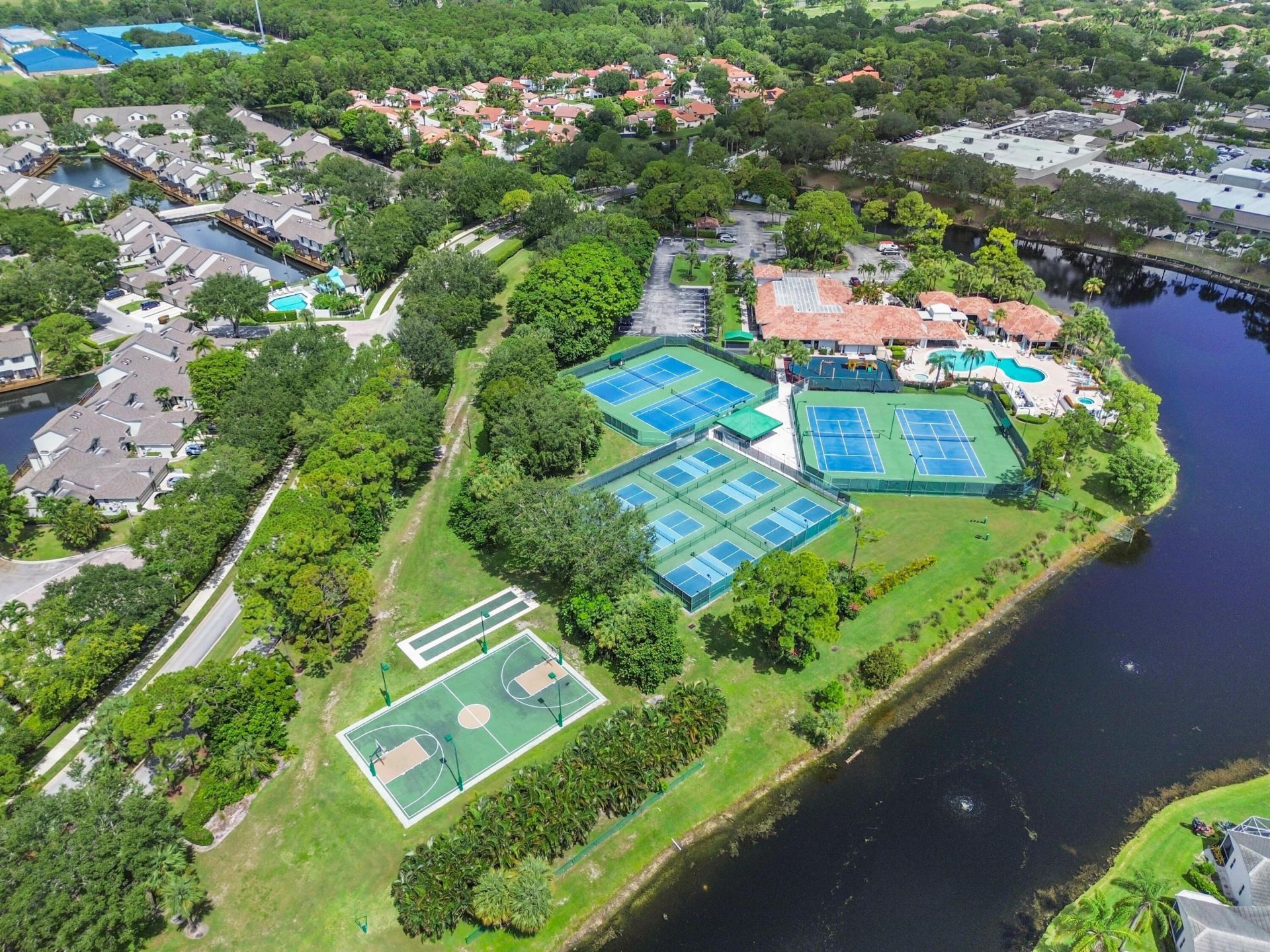 320 Hammocks Trail, Greenacres, FL 33413 Photo