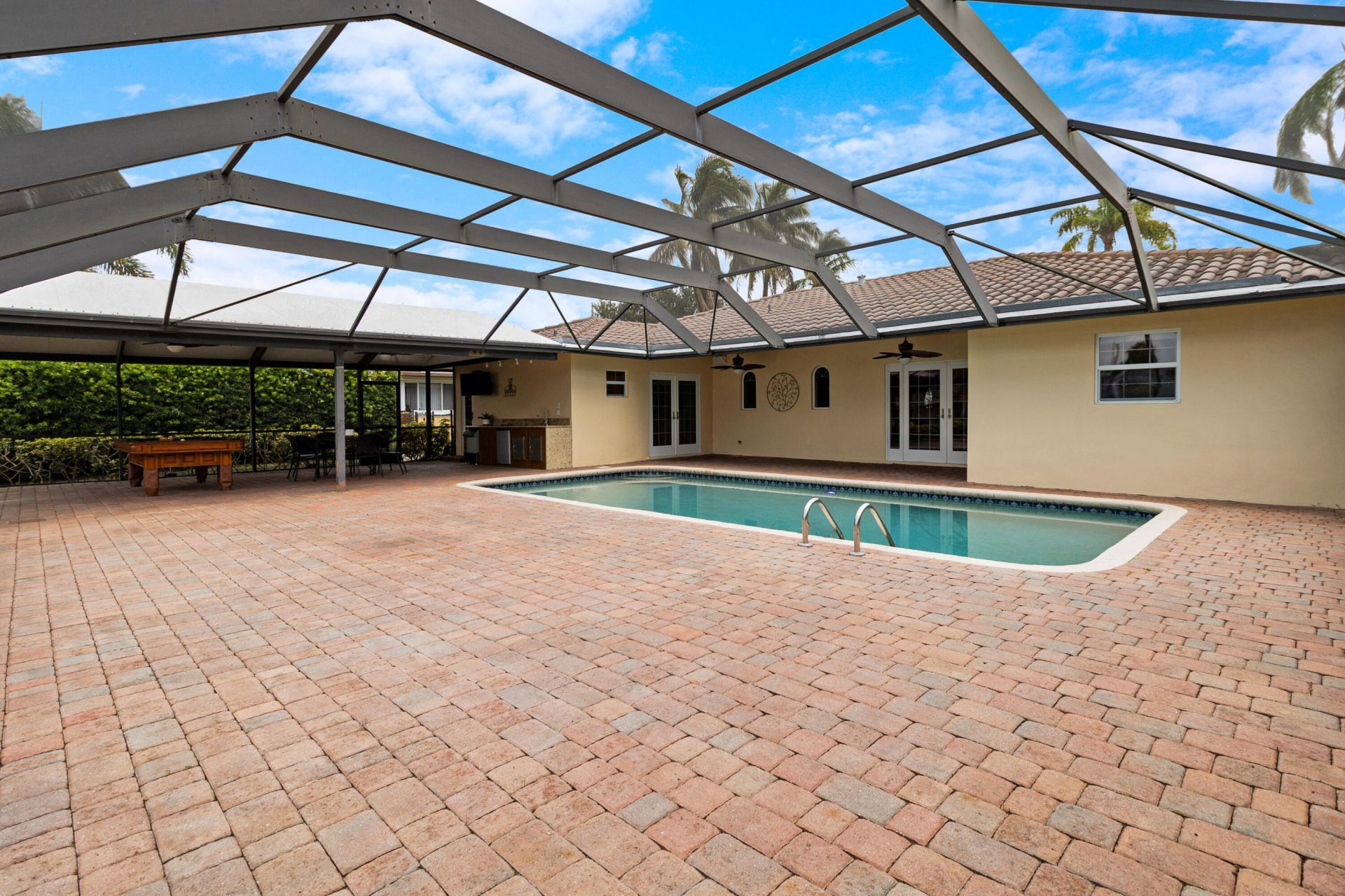 2700 NE 23rd Street, Pompano Beach, FL 33062 Photo