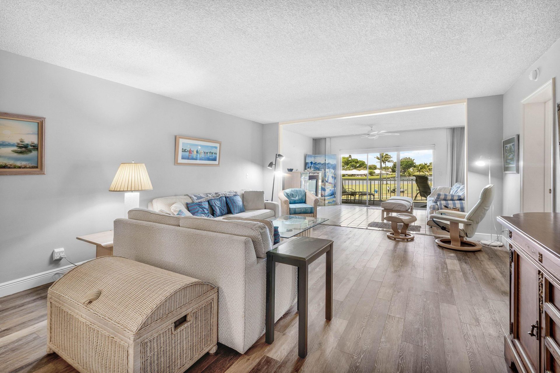 250 John F Kennedy Drive, Unit 204, Atlantis, FL 33462 Photo