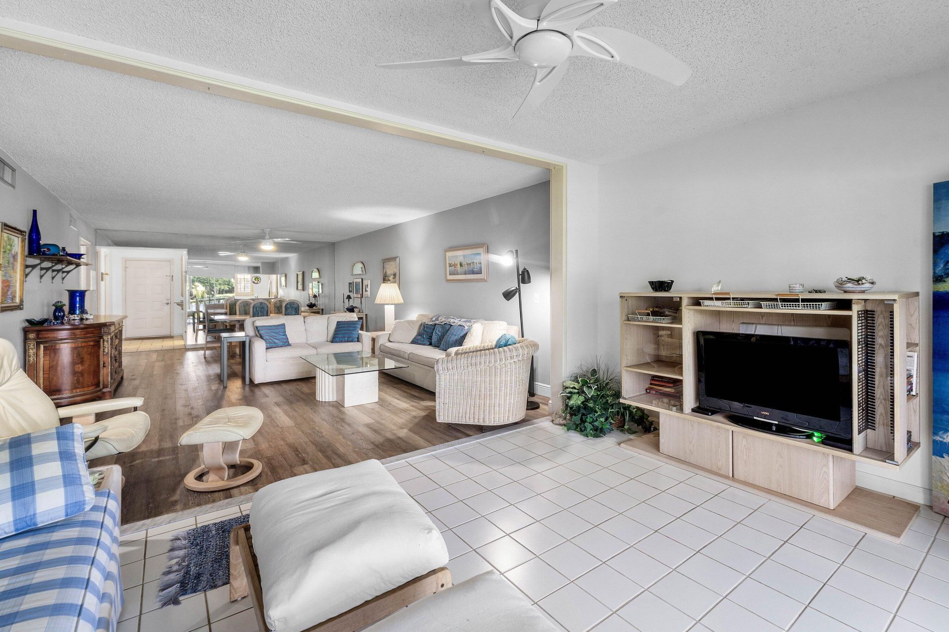 250 John F Kennedy Drive, Unit 204, Atlantis, FL 33462 Photo