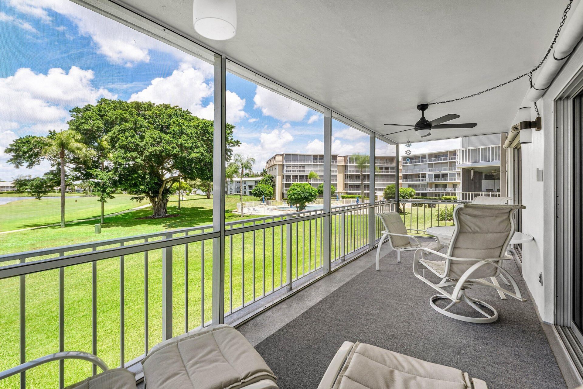 250 John F Kennedy Drive, Unit 204, Atlantis, FL 33462 Photo