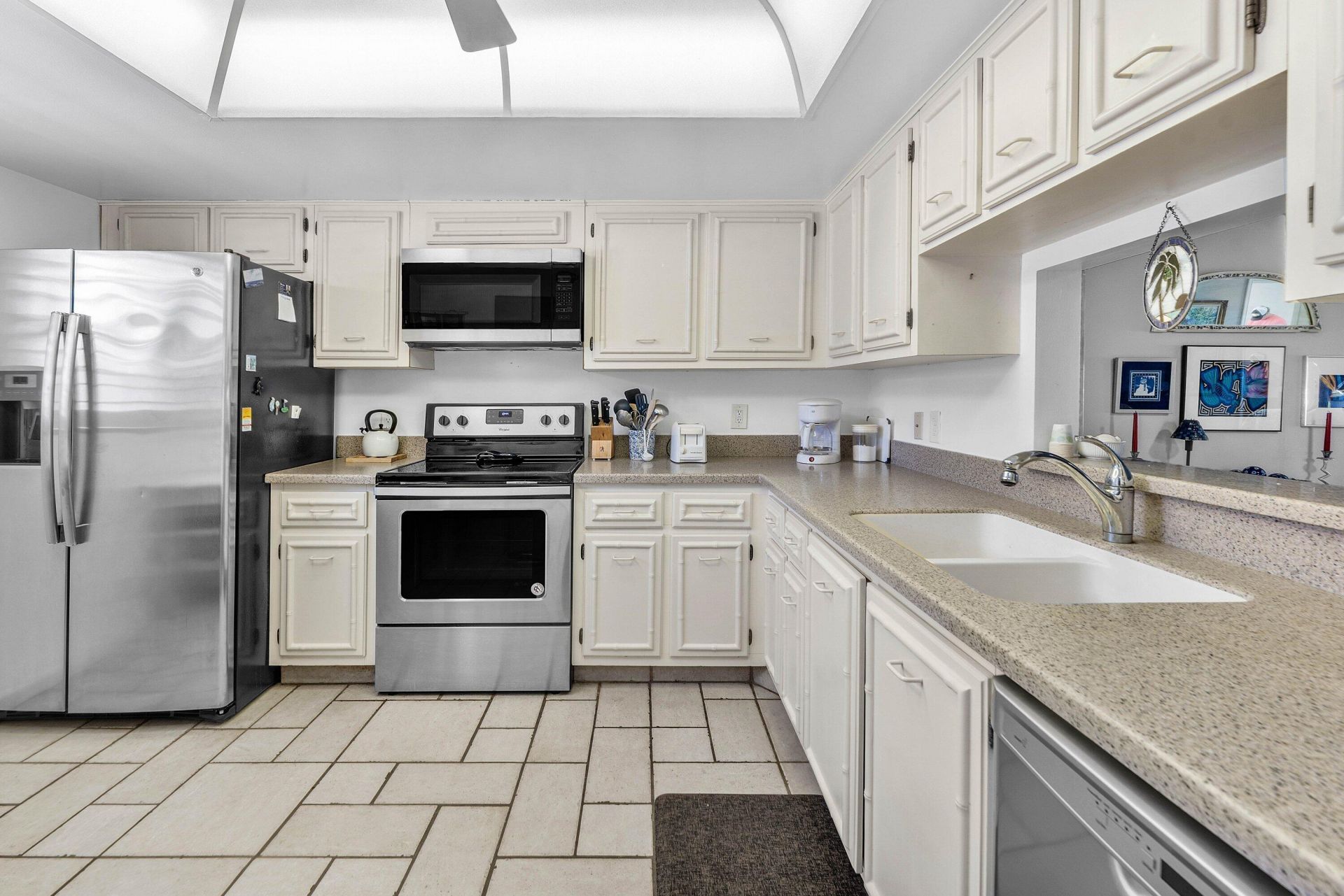 250 John F Kennedy Drive, Unit 204, Atlantis, FL 33462 Photo