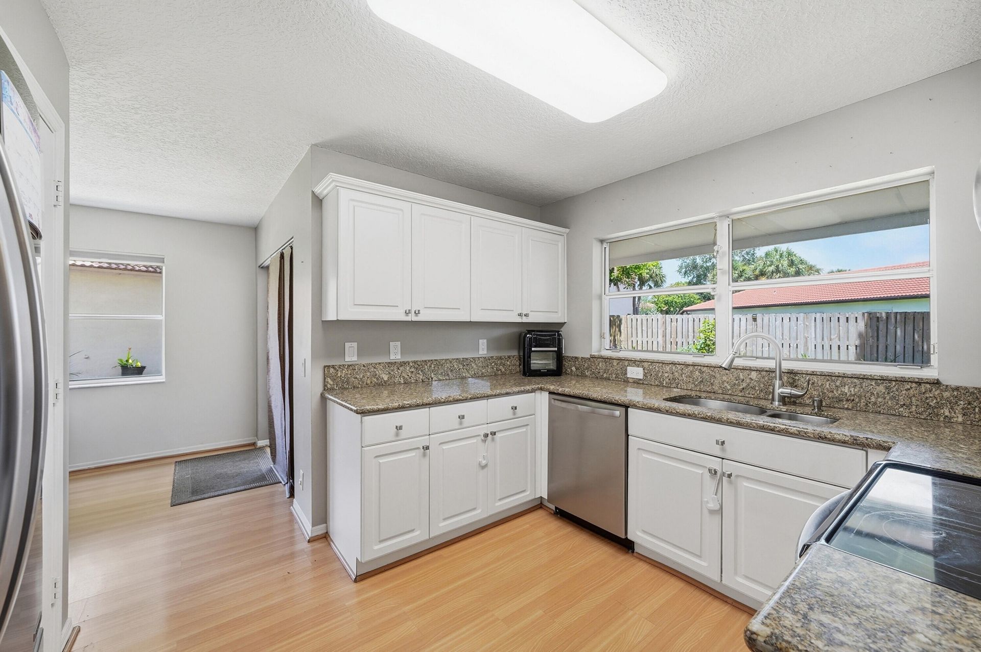 6261 NW 38th Drive, Coral Springs, FL 33067 Photo
