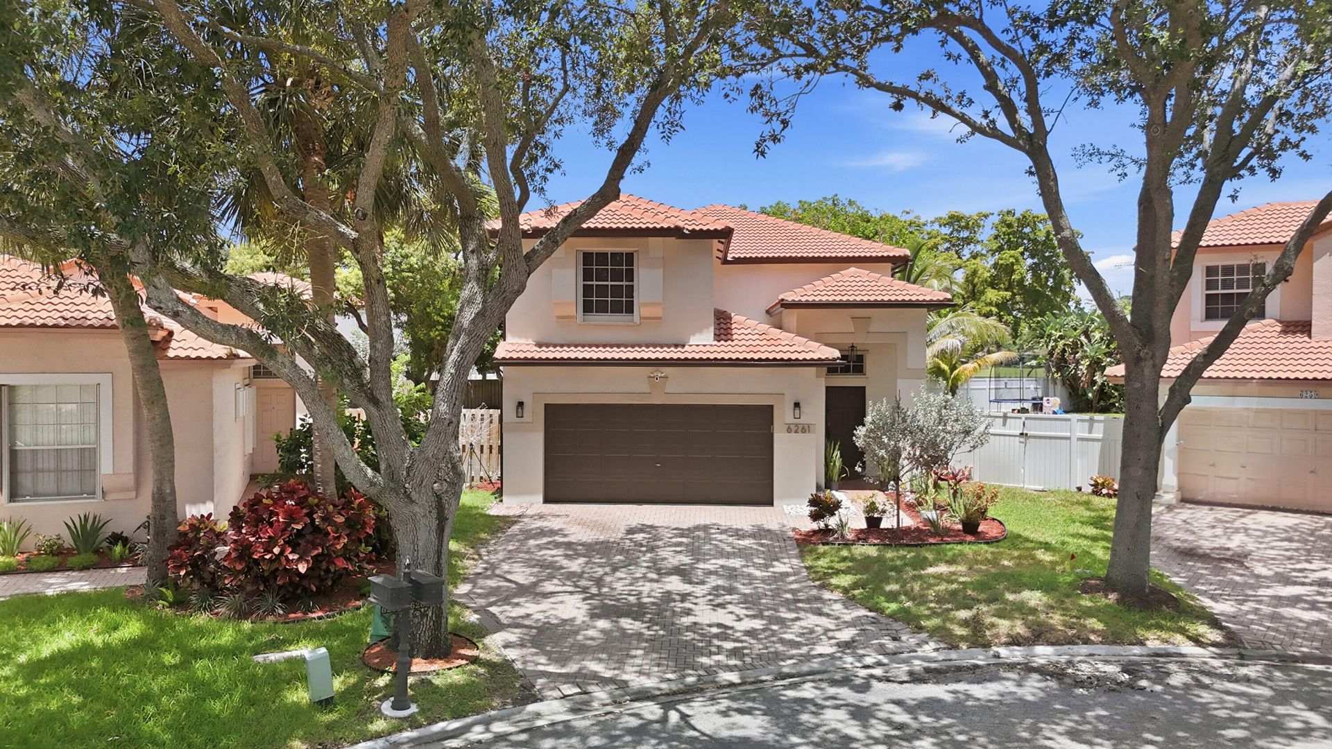 6261 NW 38th Drive, Coral Springs, FL 33067 Photo