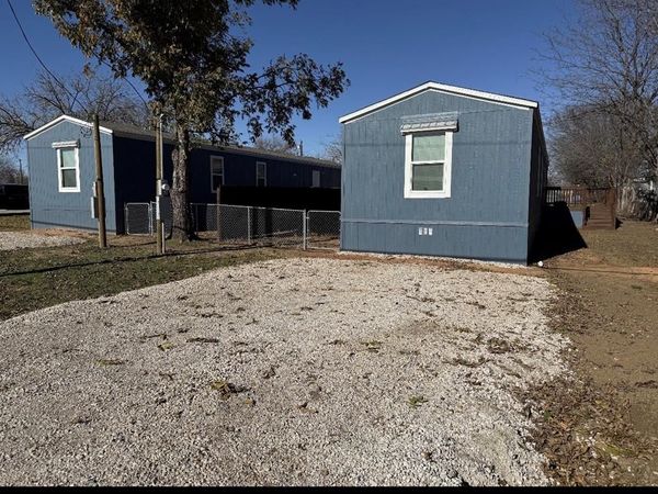 221 W Division Street, Graford, TX 76449