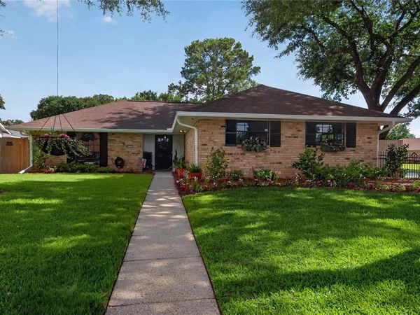 131 Fountainbleu Drive , Shreveport, LA 71115