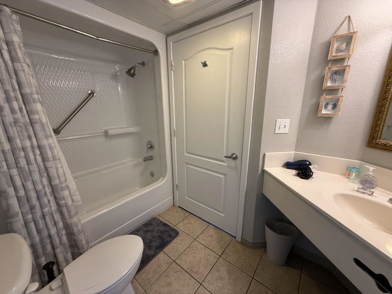 2504 N Ocean Blvd. Photo 13