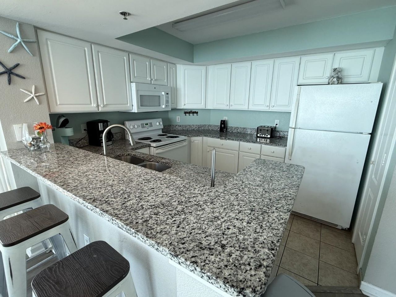 2504 N Ocean Blvd. Photo 17
