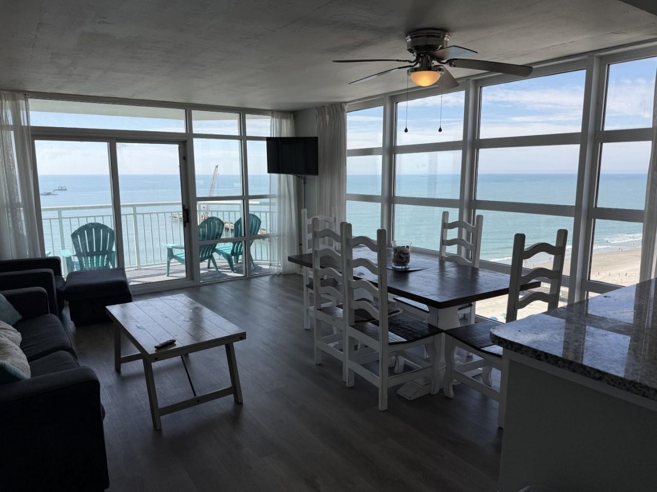 2504 N Ocean Blvd. Photo 21