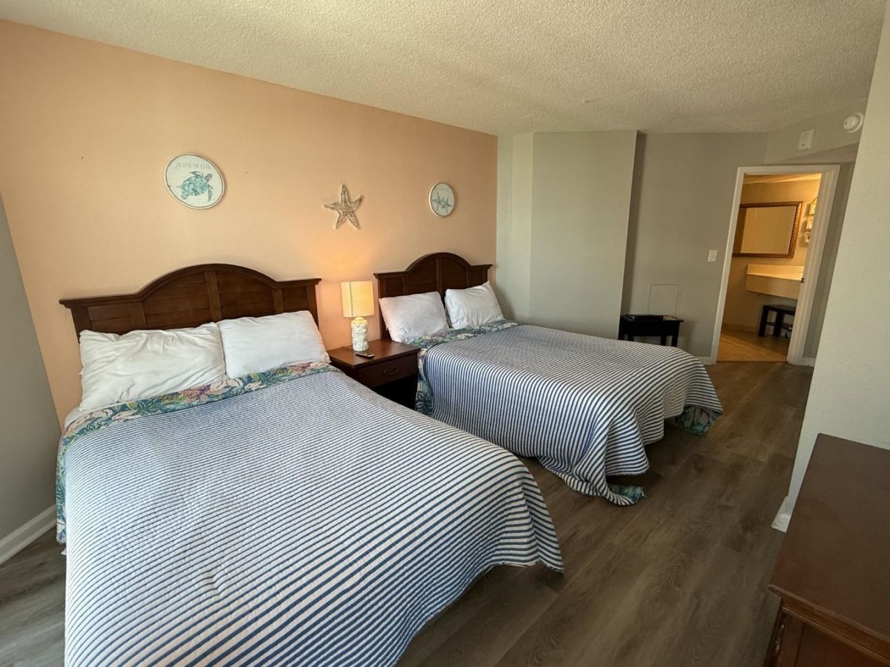 2504 N Ocean Blvd. Photo 5