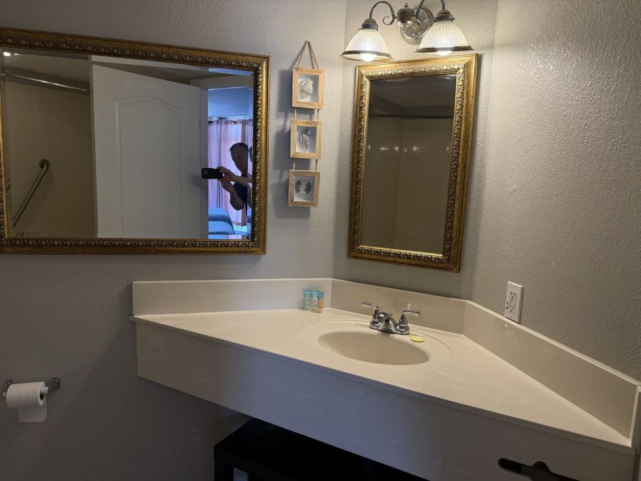 2504 N Ocean Blvd. Photo 8