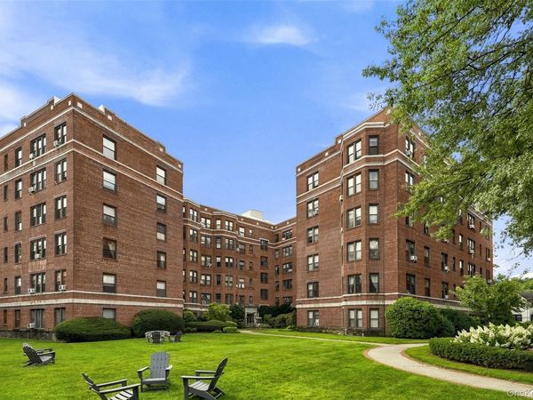 11 Alden Road, Unit 5L, Larchmont, NY 10538