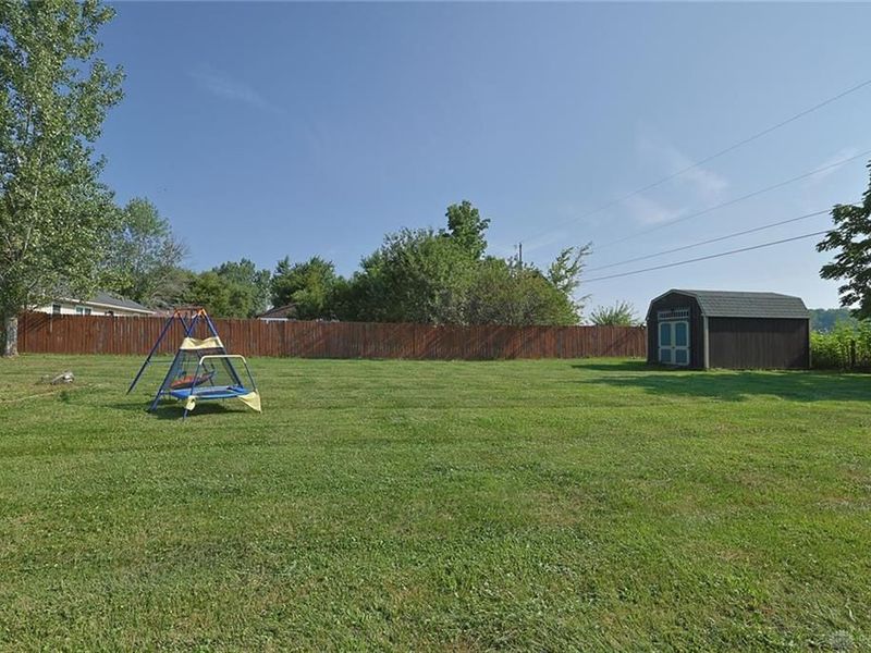 586 Skodborg Drive, Eaton, OH 45320 Photo 25