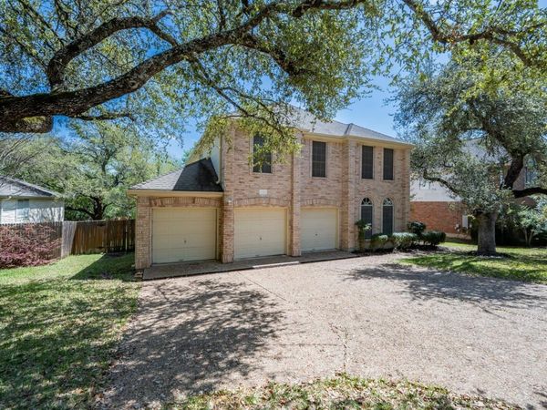 7724 Yaupon DR, Austin, TX 78759