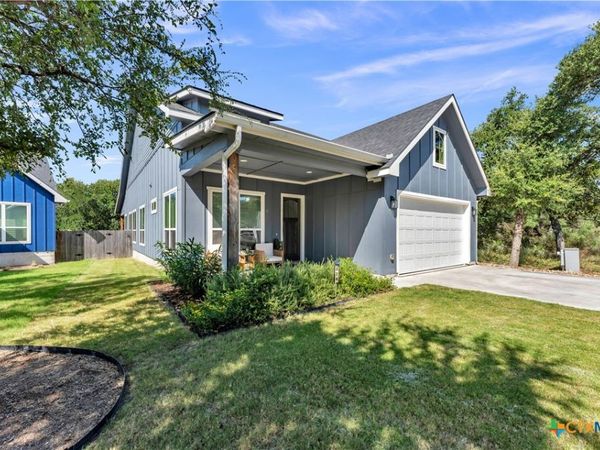 824 Woodland Hills Drive, Marble Falls, TX 78654
