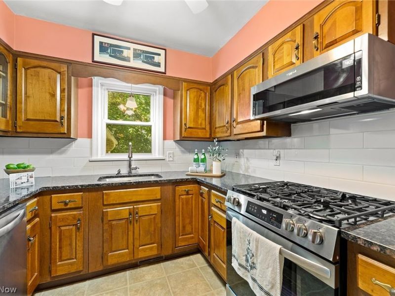 1533 18th Street, Cuyahoga Falls, OH 44223 Photo 10