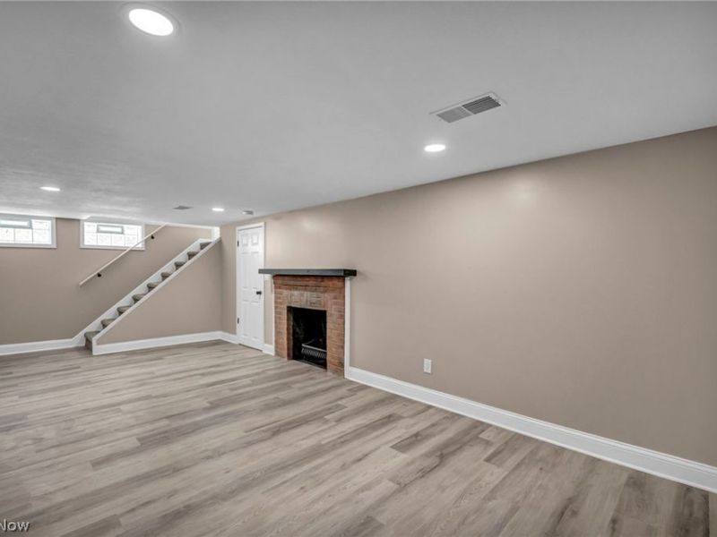 2368 Eardley Road, University Heights, OH 44118 Photo 38