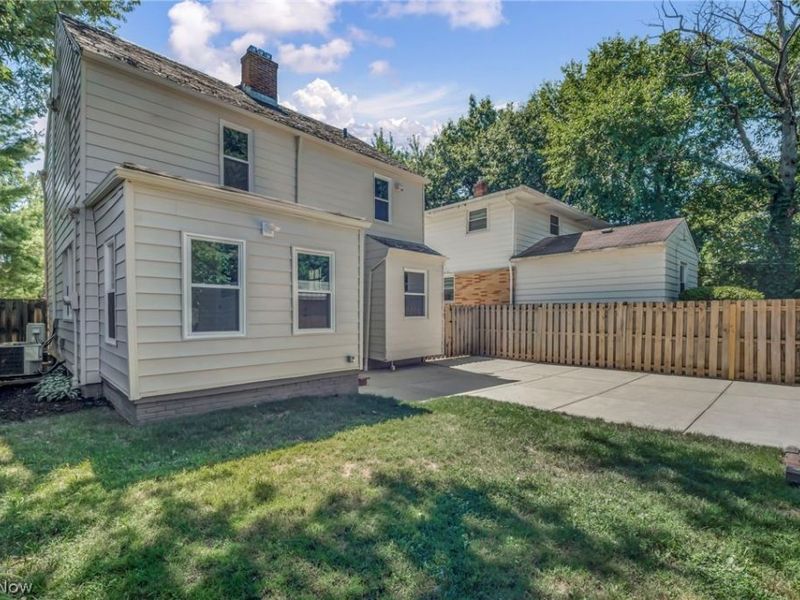 2368 Eardley Road, University Heights, OH 44118 Photo 43