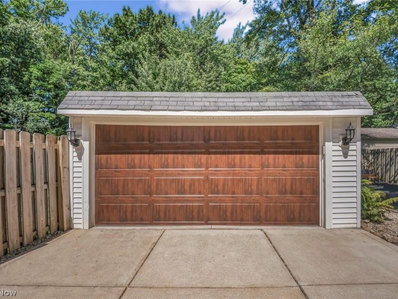 2368 Eardley Road, University Heights, OH 44118 Photo 47