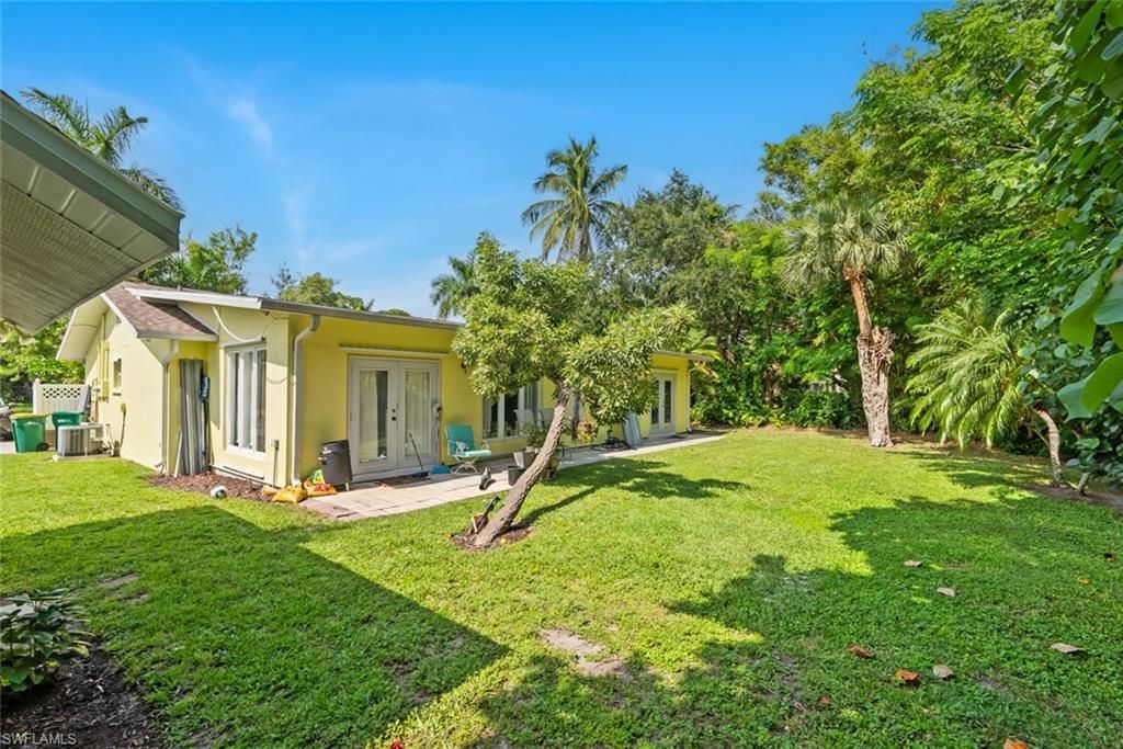 2437 Sunset Ave , Naples, FL 34112 Photo