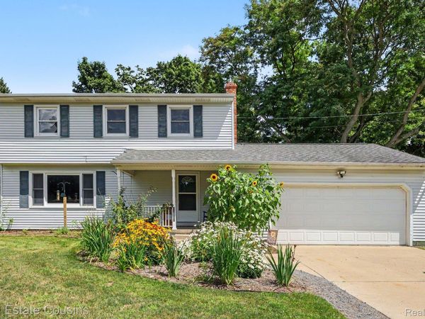 14951 Idylcrest Drive, Dewitt Township, Mi 48906