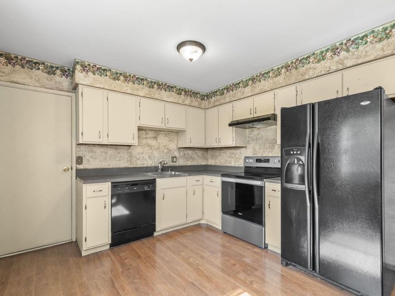 1055 Thomas Drive , Ashland, OH 44805 Photo 13