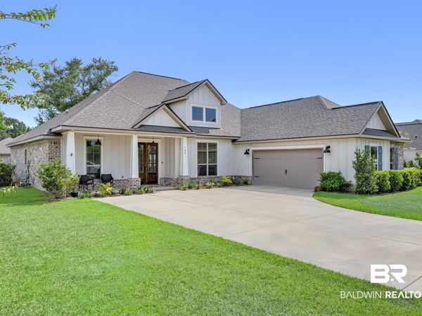 724 Culpeo Avenue, Fairhope, AL 36532