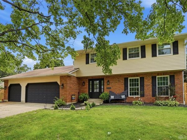 2418 Fox Run Road, Miami Township, OH 45459