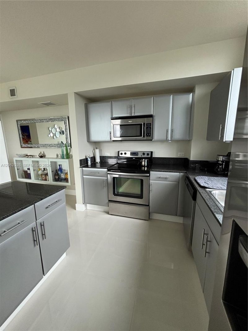1871 NW S River Dr, Unit 801, Miami, FL 33125 Photo