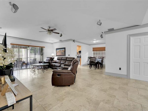5520 NW 49th Ave , Unit 5520, Coconut Creek, FL 33073