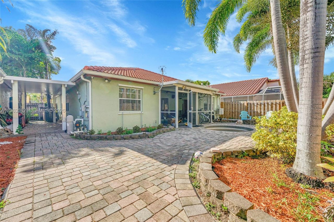 5520 NW 49th Ave, Unit 5520, Coconut Creek, FL 33073 Photo