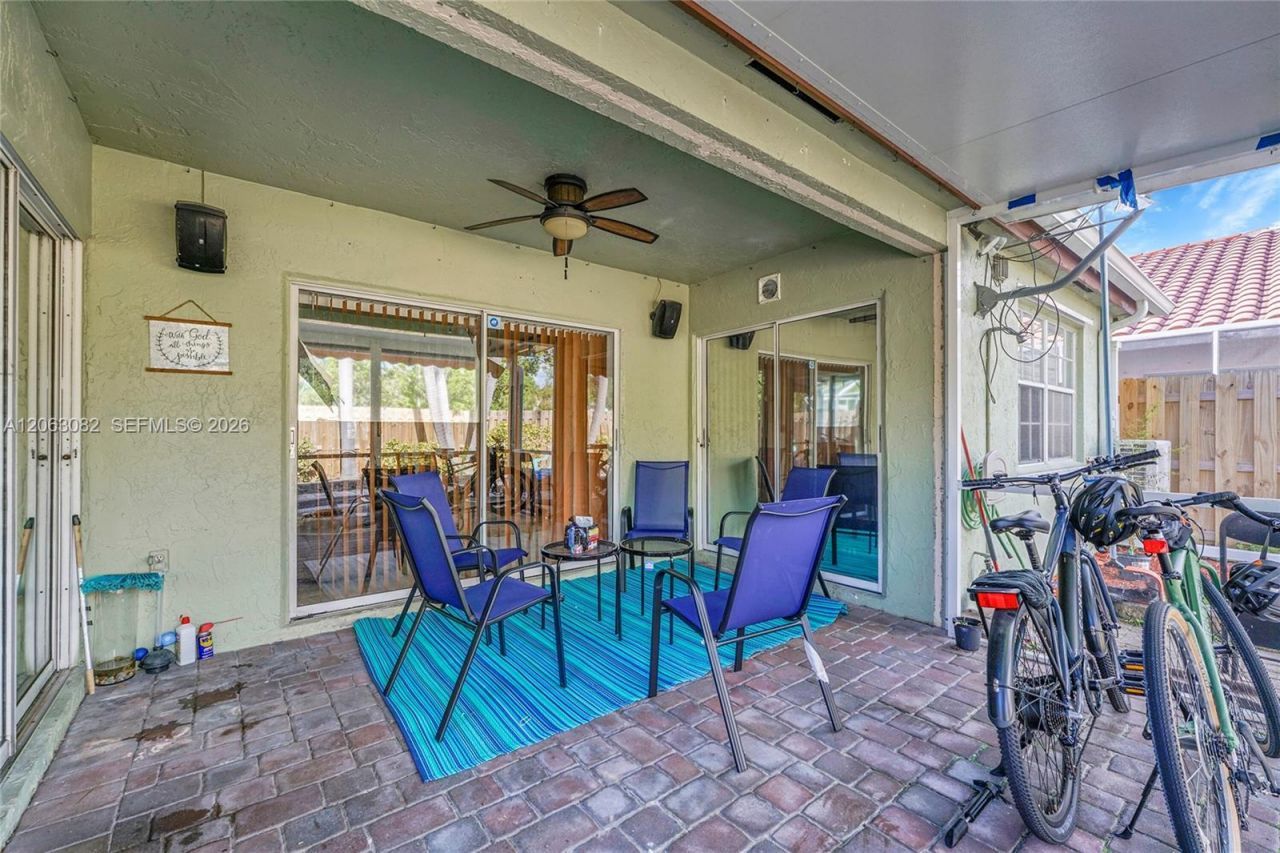 5520 NW 49th Ave, Unit 5520, Coconut Creek, FL 33073 Photo