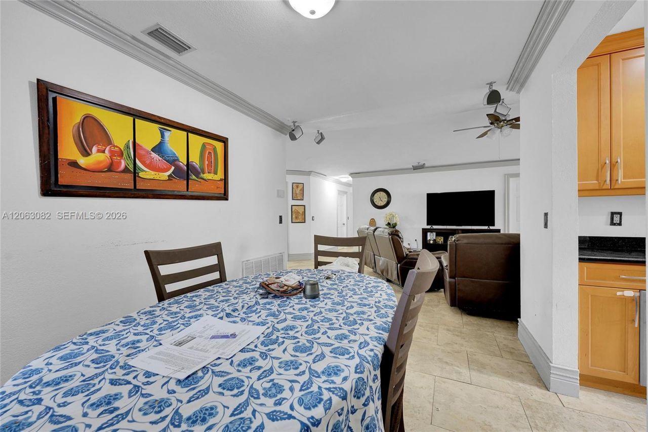 5520 NW 49th Ave, Unit 5520, Coconut Creek, FL 33073 Photo