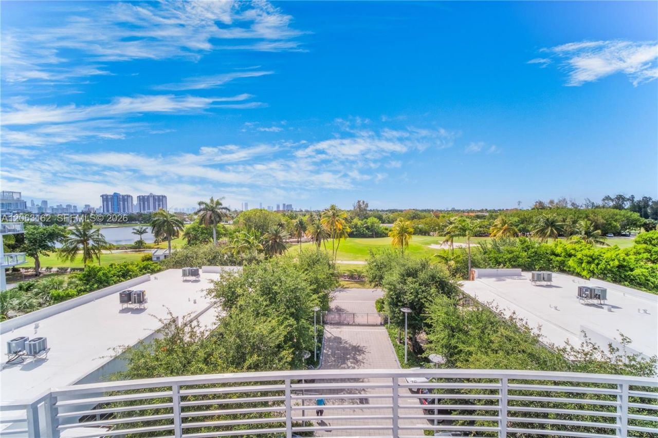 2031 Meridian Ave, Unit 4, Miami Beach, FL 33139 Photo