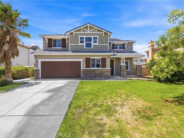 6134 Archwood, Palmdale, CA 93552