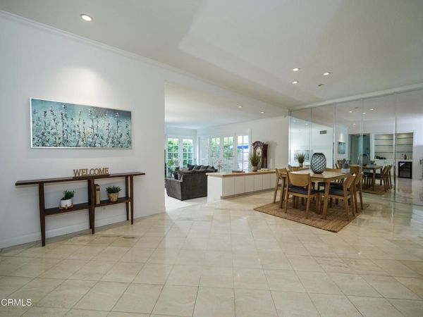 1260 S Beverly Glen Boulevard, Unit 104, Los Angeles, CA 90024