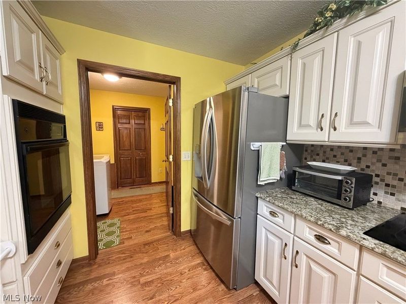 435 Thomas Alva Drive , Vermilion, OH 44089 Photo 10