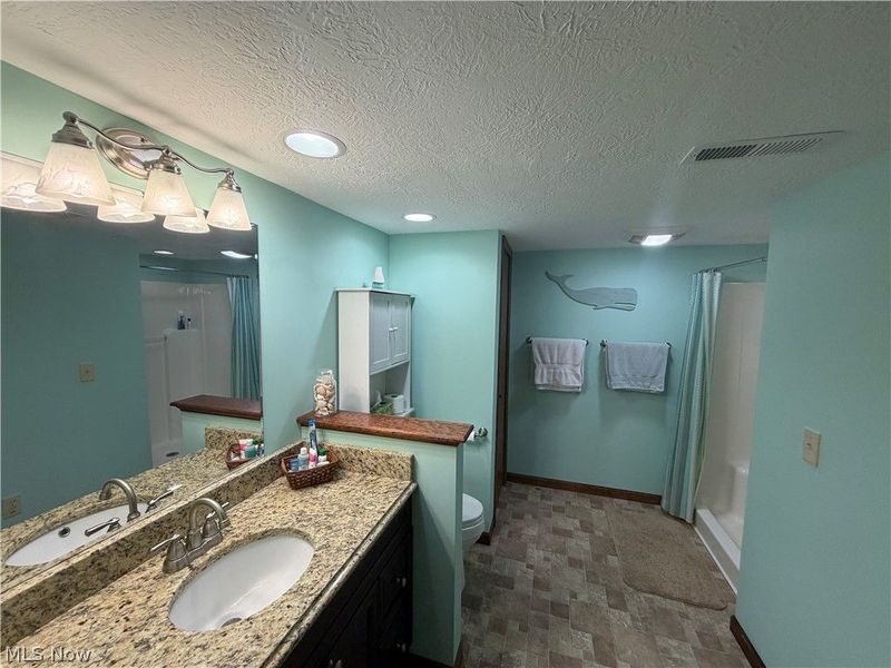 435 Thomas Alva Drive , Vermilion, OH 44089 Photo 25