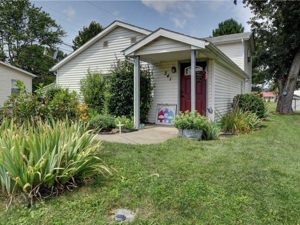 541 Grand Street NW, Bolivar, OH 44612