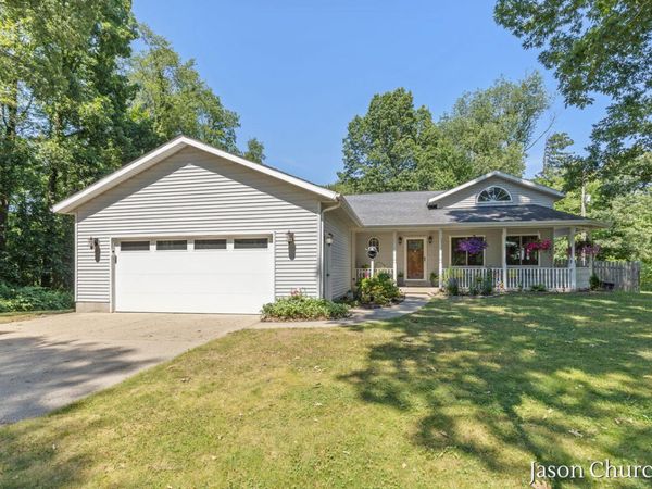 8731 Leonard Street, Coopersville, MI 49404