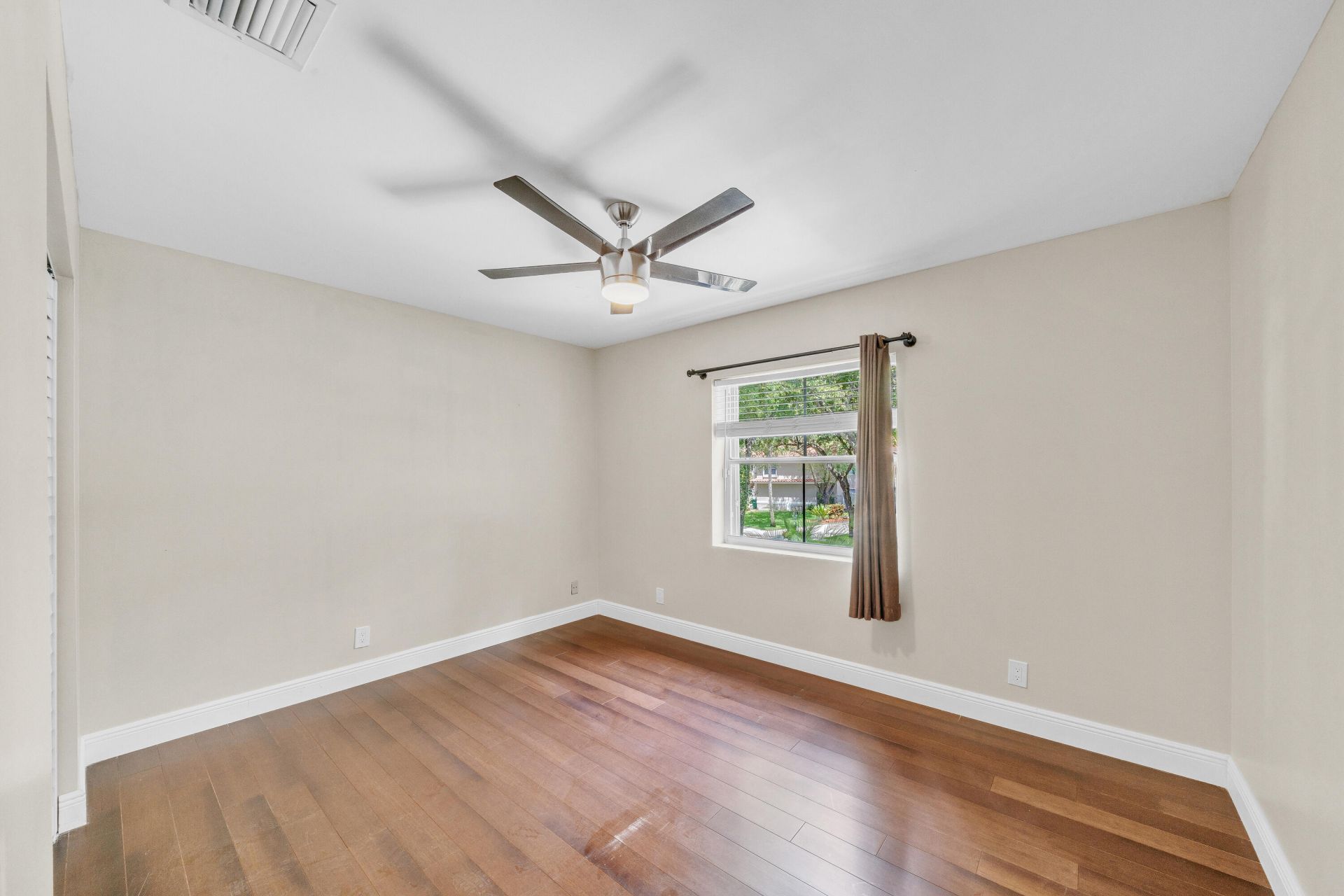 5921 NW 59th Avenue, Parkland, FL 33067 Photo