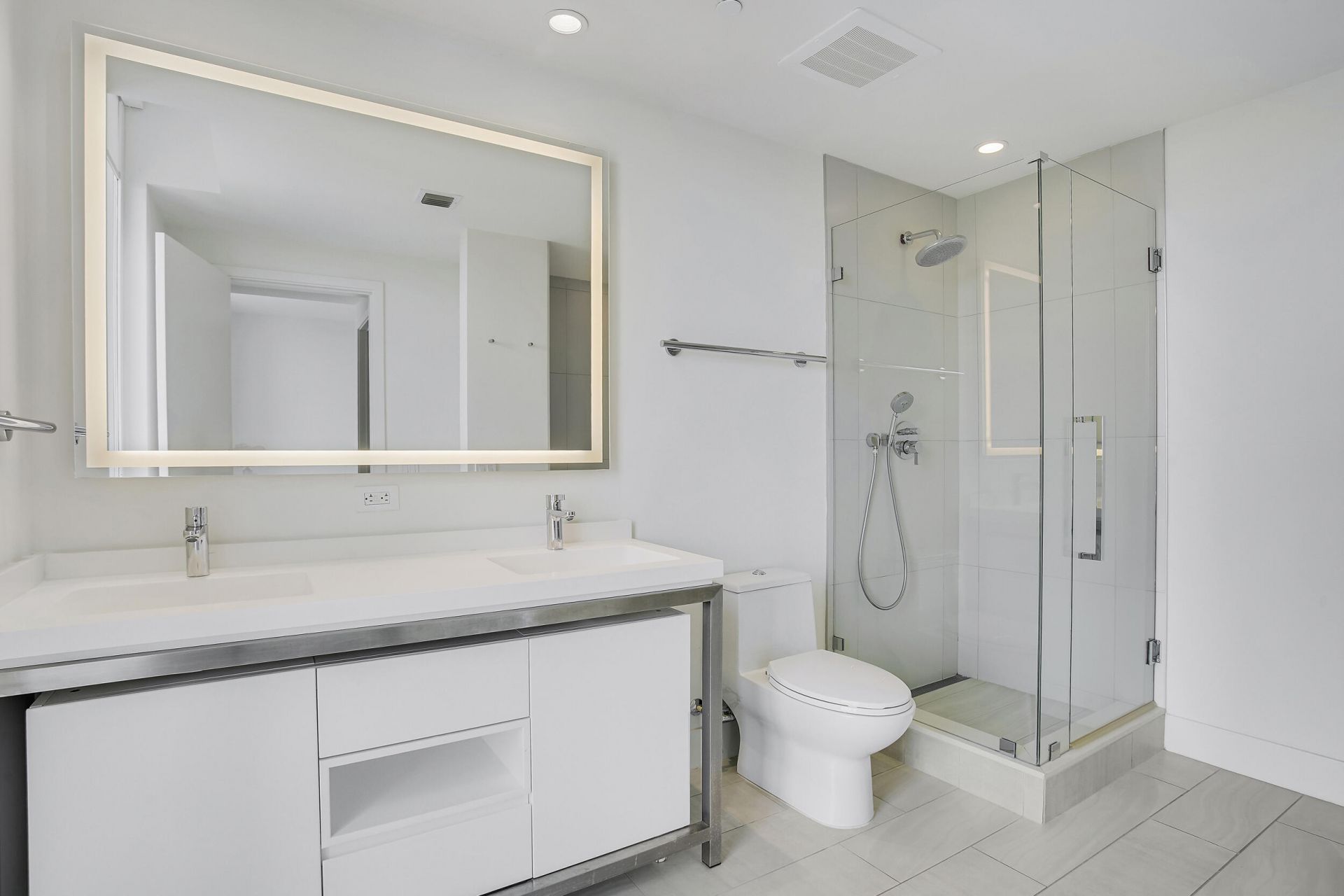 2000 Metropica Way, Unit 1503, Sunrise, FL 33323 Photo