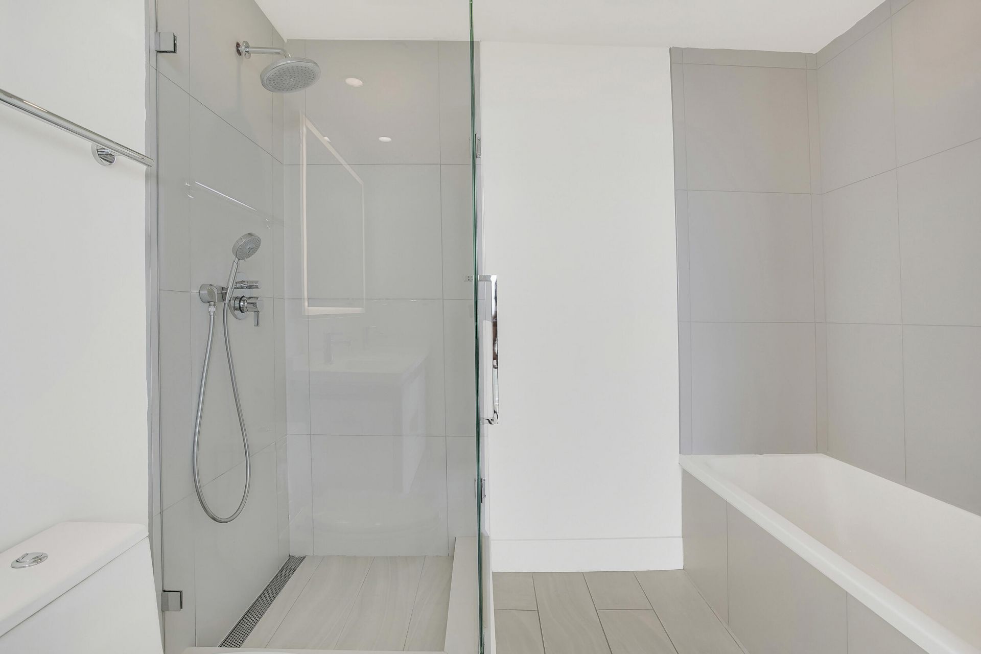 2000 Metropica Way, Unit 1503, Sunrise, FL 33323 Photo