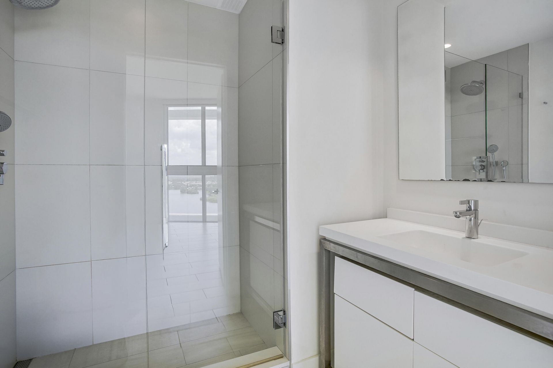 2000 Metropica Way, Unit 1503, Sunrise, FL 33323 Photo